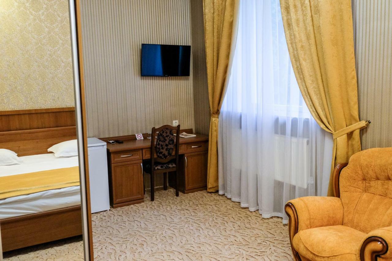 فندق Оздоровчий Комплекс Гайки Заїзд Провулок Сухий Яр 12 جيتومير المظهر الخارجي الصورة